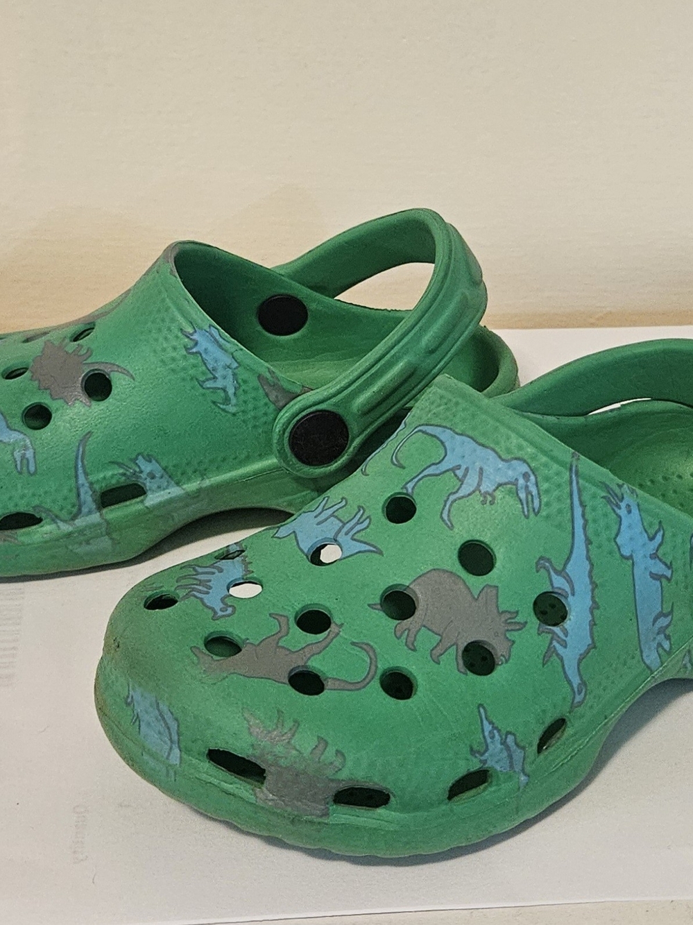 Kids Green Dinosaur Clog Sandals